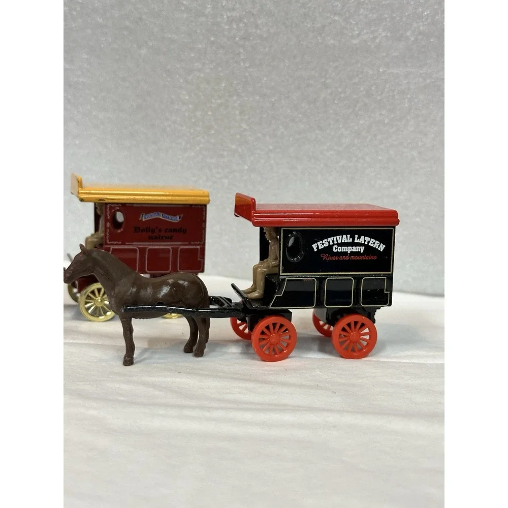 Horse Drawn Vintage Wagon Set of 2 Festival Lantern Co Dollys Candy Die Cast Toy